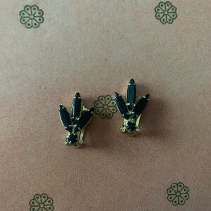Vintage Black and Gold Clip on Earrings